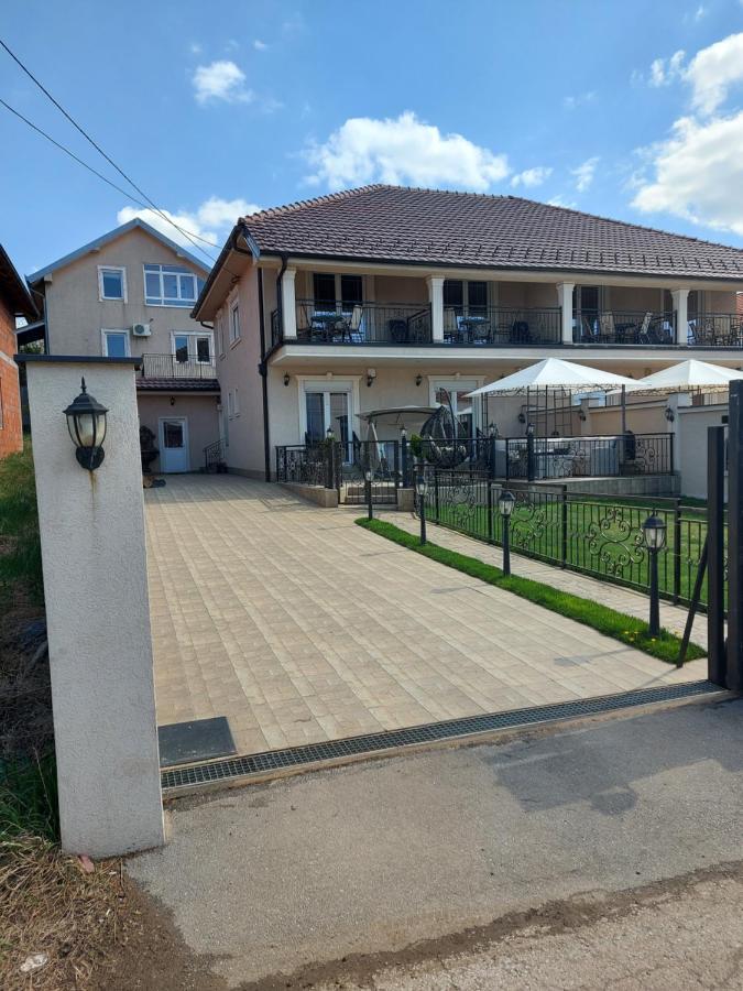 Apartments Exclusive Beograd Bagian luar foto